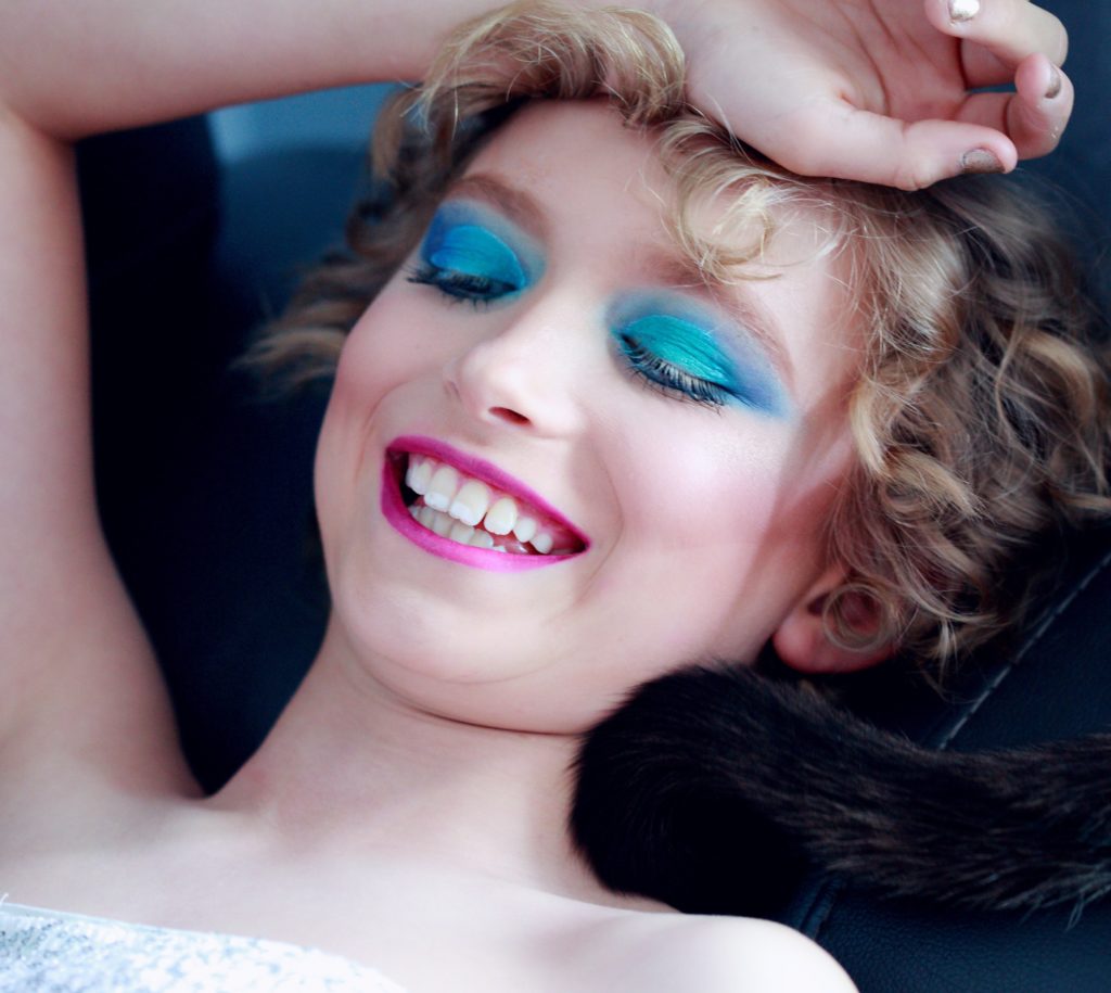 This girl with bipolar disorder is making dangerous decisions because of mania and suffering of bipolar disorder.