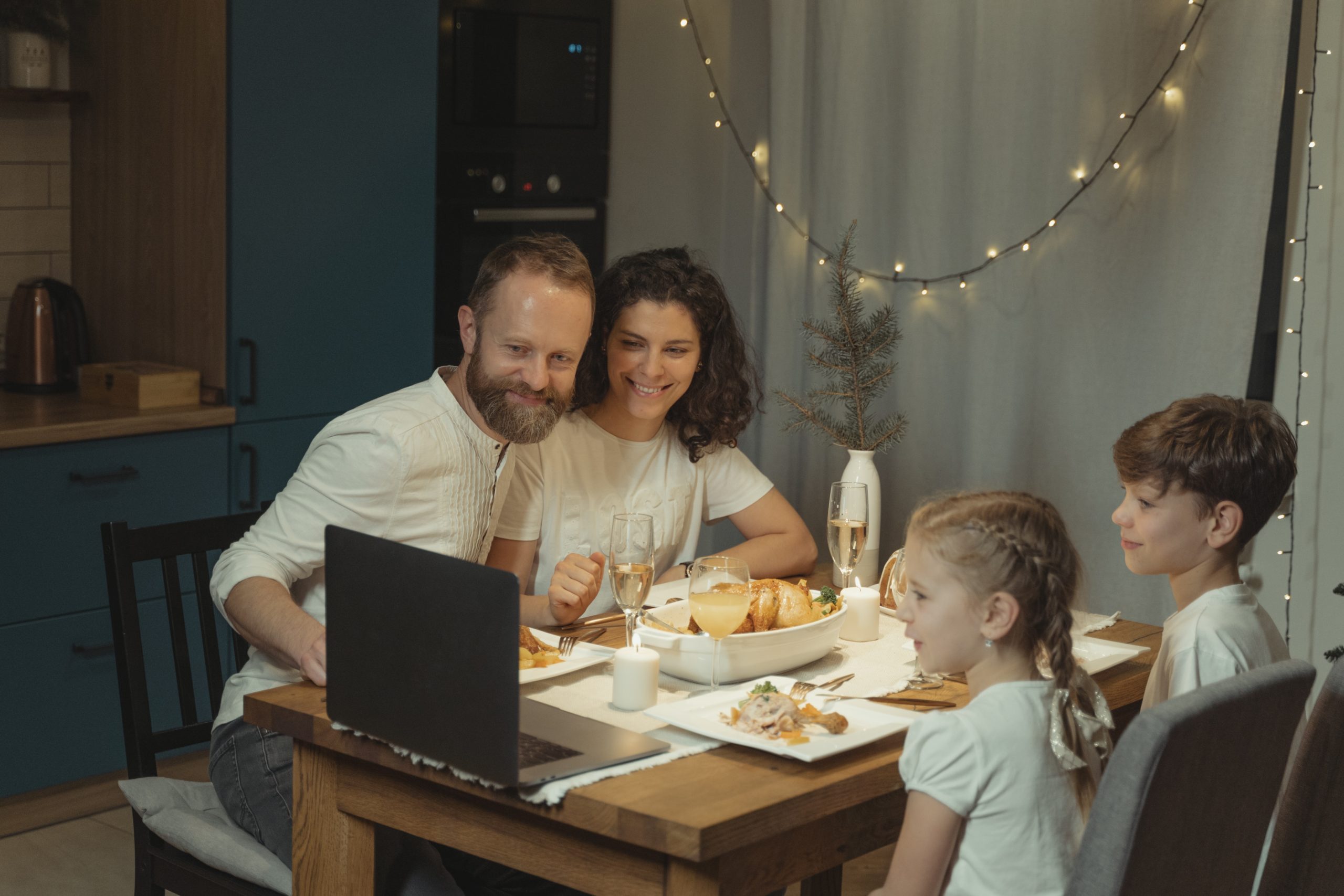 Thanksgiving Day 2020 Holiday is for sharing your day with loved ones online, not face to face.