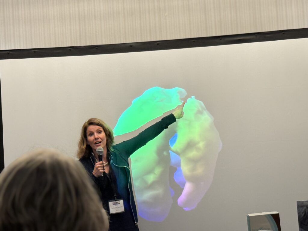 Annette Bosworth, MD demonstrated teaching as medicine at her brain health symposium.